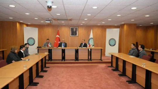 BUÜ, Hüner Kalıp ile işbirliği protokolü imzaladı