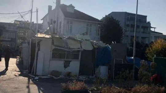 Büyükada Balıkçı Barınağındaki kaçak yapılar yıkıldı