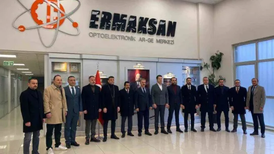 Büyükataman, Bursa'da iş adamlarının taleplerini dinledi