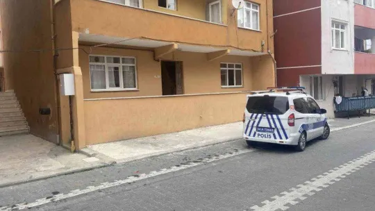 Büyükçekmece'de polisi harekete geçiren 'sinekli ev'