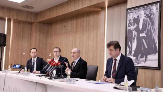 Büyükçekmece'de sosyal donatı alanı yapılması planlanan arazilerin, konut alanı olarak satışa çıkarılmasına Başkan Akgün'den tepki geldi