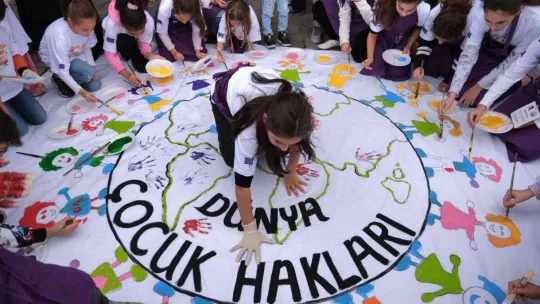 Büyükçekmeceli çocuklar Dünya Çocuk Hakları Günü'nde bir araya geldi