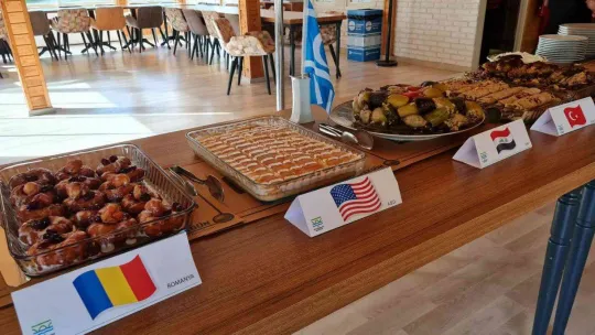 Büyükçekmeceli göçmenler ülkelerinin yöresel lezzetlerini tanıttı