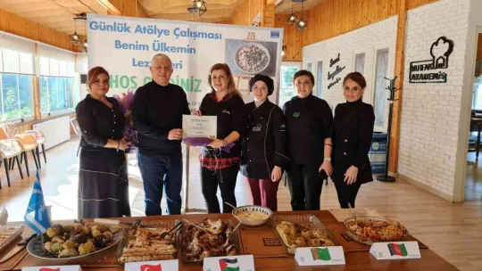 Büyükçekmeceli göçmenler ülkelerinin yöresel lezzetlerini tanıttı