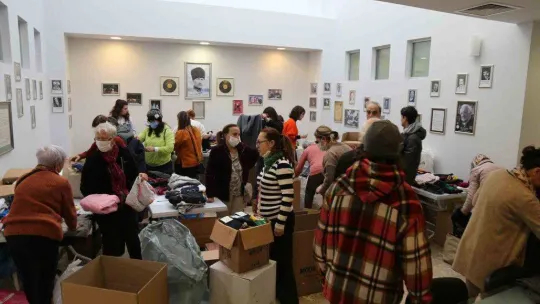 Büyükçekmeceliler 'Depremzedeler için 'Tek Yürek' oldu