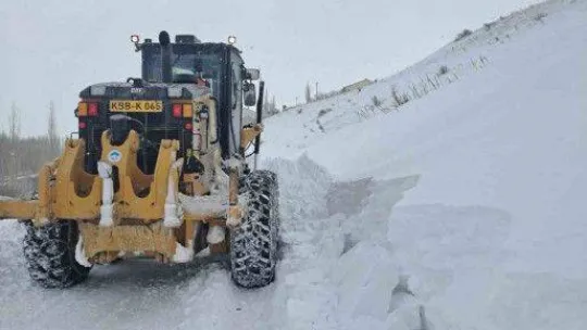 Büyükşehir, 449 mahalle yolunu ulaşıma açtı