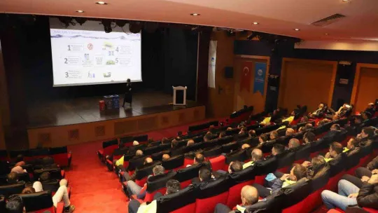 Büyükşehir'de kurum için eğitimler devam ediyor