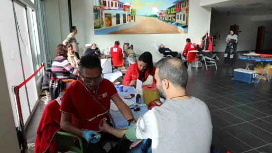 Büyükşehir'den depremzedeler için kan bağışı kampanyası