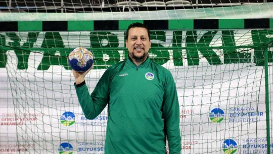 Büyükşehir hentbol 3 yeni transferle gücüne güç kattı