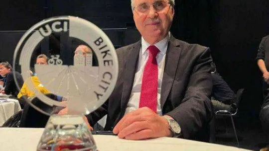 Büyükşehir her yerde bisikleti anlatıyor: Pedal çevir mutlu ol