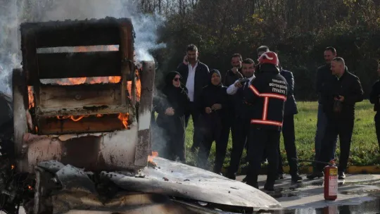 Büyükşehir'in şoförlerine yangın söndürme eğitimi