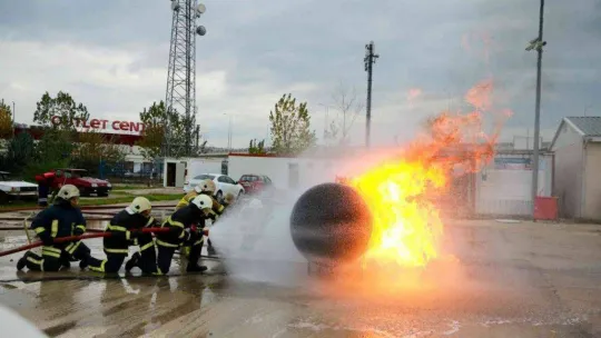Büyükşehir itfaiyesi 2022 yılında 10 bin 318 olaya müdahale etti