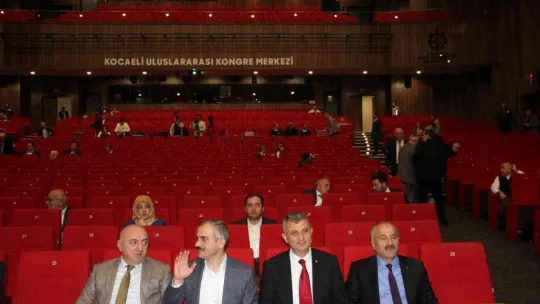 Büyükşehir meclisinde ekmek tartışması