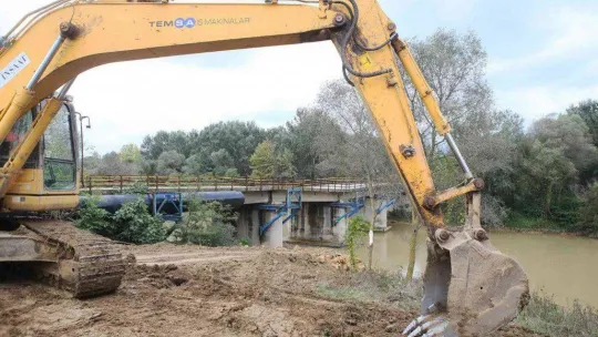 Büyükşehir, Mollaköy Köprüsü'nde çalışmalara başladı