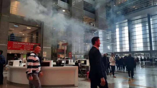 Çağlayan Adliyesi'nde gerçeği aratmayan yangın tatbikatı