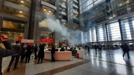 Çağlayan Adliyesi'nde gerçeği aratmayan yangın tatbikatı