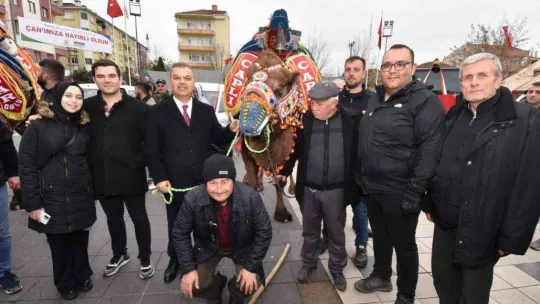Çan'da deve güreşleri öncesi kortej yürüyüşü düzenlendi