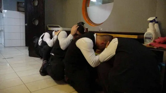 Çanakkale'de 'çök, kapan, tutun' tatbikatı yapıldı