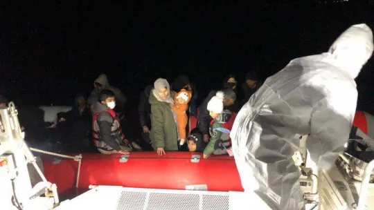 Çanakkale'de 181 düzensiz göçmen kurtarıldı