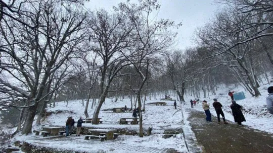 Çanakkale'de kar yağışı etkili oluyor