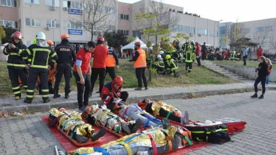 Çanakkale'de uçak kazası tatbikatı gerçekleştirildi