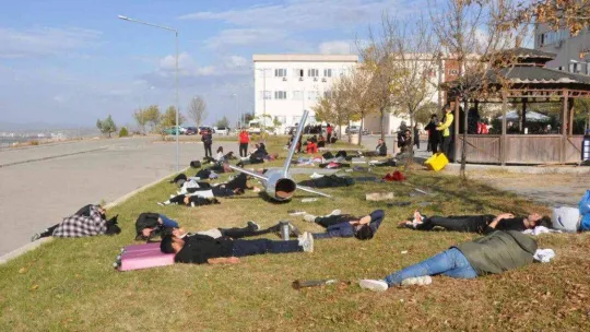 Çanakkale'de uçak kazası tatbikatı gerçekleştirildi