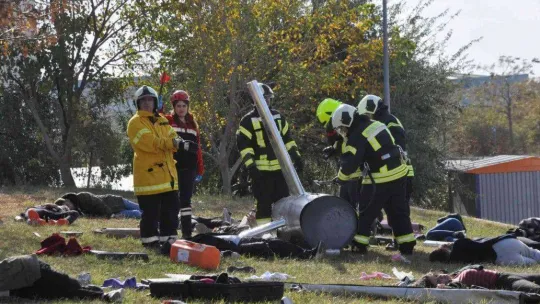 Çanakkale'de uçak kazası tatbikatı gerçekleştirildi