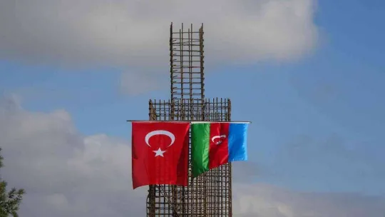 Çanakkale Savaşları'nda şehit olan Azerbaycanlı askerlerin anısı Tarihi Yarımada'da yaşayacak