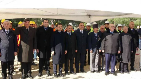 Çanakkale Savaşları'nda şehit olan Azerbaycanlı askerlerin anısı Tarihi Yarımada'da yaşayacak