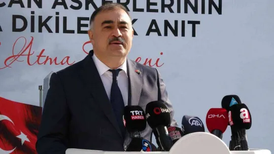 Çanakkale Savaşları'nda şehit olan Azerbaycanlı askerlerin anısı Tarihi Yarımada'da yaşayacak