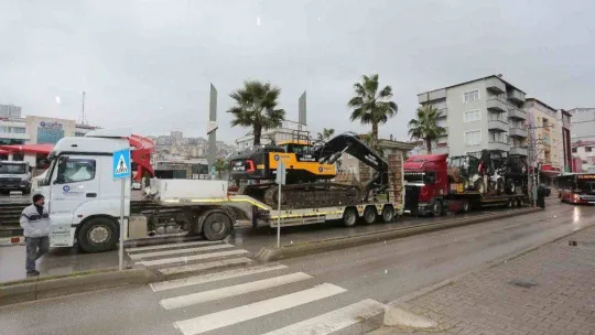 Canik'ten deprem bölgesine yardım seferberliği