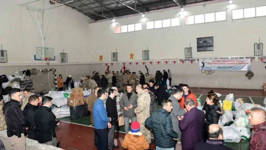 Çatak'ta depremzedeler için yardım seferberliği