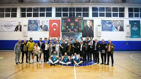 Çayırova Belediyesi, Nazilli Belediyesi'ni  86-73 mağlup etti