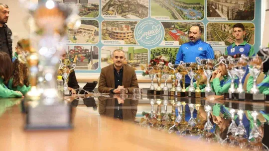 Çayırova'nın başarılı sporcularından bir ayda 226 madalya 39 kupa