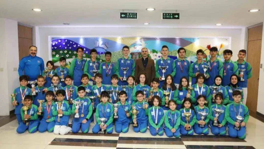 Çayırova'nın başarılı sporcularından bir ayda 226 madalya 39 kupa