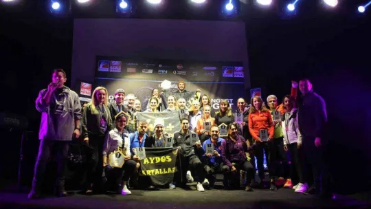 Çekmeköy'de zorlu parkur ve soğuk havada kıyasıya mücadele