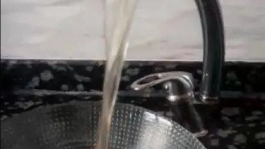 Çerkezköy'de çeşmelerden çamurlu su akmaya başladı