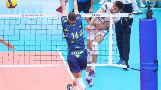 CEV Cup: Valsa Group Modena: 3 - Arkas Spor: 0