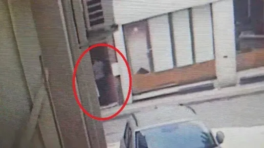 Cezaevinden izinli çıktı, bir günde 10 ayrı evi soydu