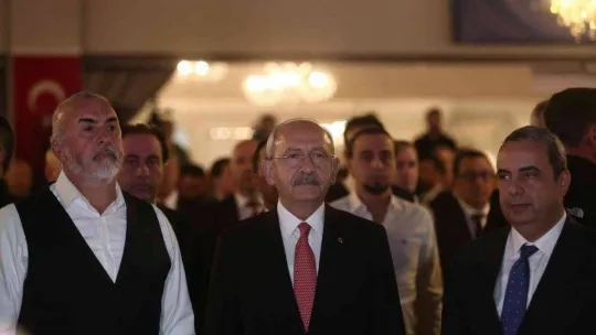 CHP Genel Başkanı Kılıçdaroğlu, Bursa'da iş insanlarıyla bir araya geldi