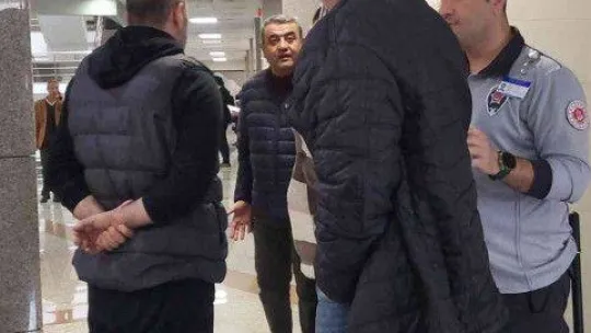 CHP'li belediye başkan aday adayı  'dolandırıcılık' suçundan hakim karşısında