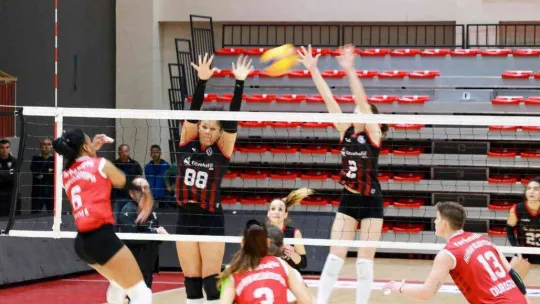 Çiftlikköy Sultanları ilk galibiyetini Havran'a karşı aldı