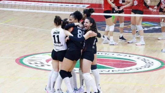 Çiftlikköy Sultanları ilk galibiyetini Havran'a karşı aldı