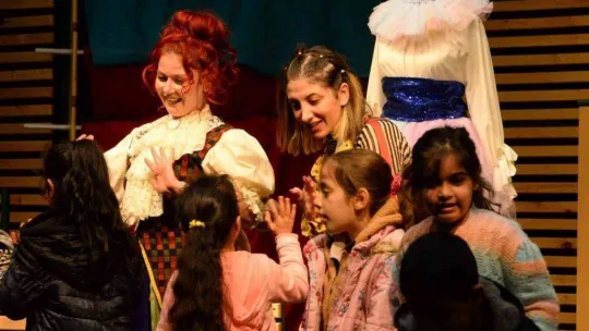 Çocuklar 'Kostüm Odasını' çok sevdi