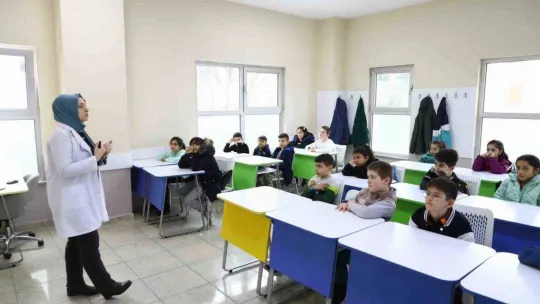 Çocuklara deprem bilinci dersi