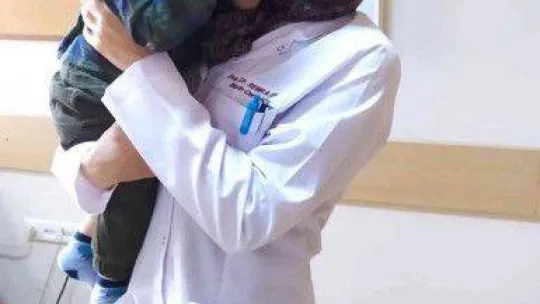 Çocuklarda kafatası şekil bozukluğunda dikkat çeken artış