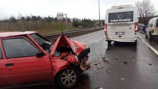 Çorlu'da 3 ayrı trafik kazası: 7 yaralı