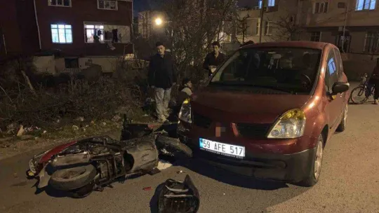 Çorlu'da trafik kazası: Motosiklet sürücüsü yaralandı