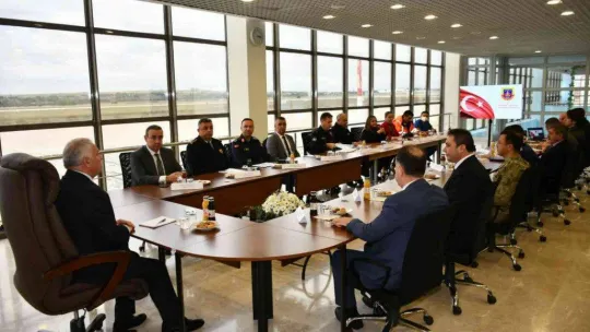 Çorlu havalimanının güvenliği masaya yatırıldı
