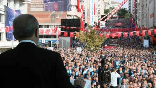 Cumhurbaşkanı Erdoğan: '2023'e giden süreçte icazeti başka mahfillerde değil aziz milletimizin tertemiz iradesinde arayacağız'